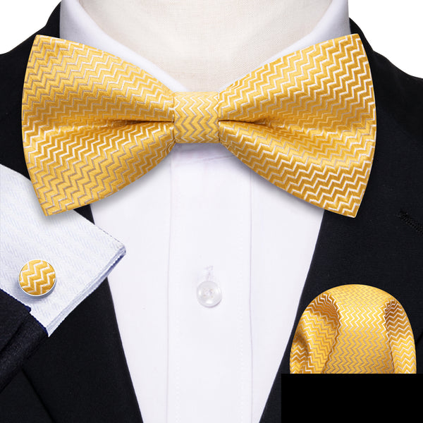 Baby Yellow Novelty Men's Pre-tied Bowtie Pocket Square Cufflinks Set