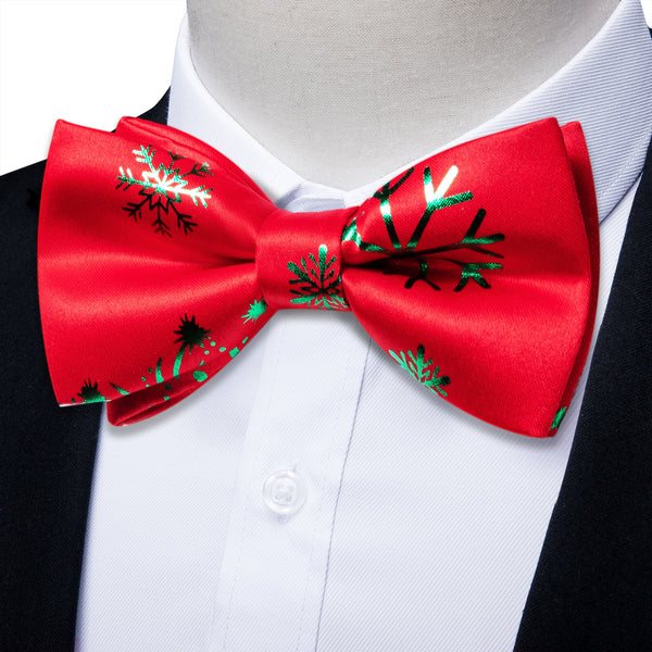 Ties2you Xmas Snowflake Bow Tie Pre-tied Bowtie Hanky Cufflinks Set for Holiday