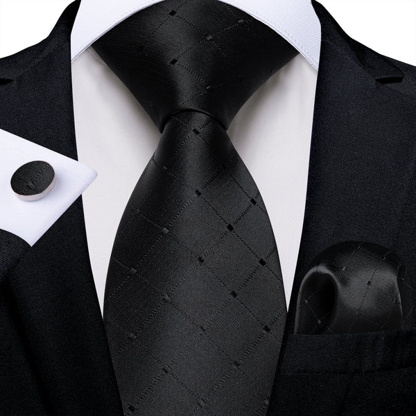 Black Plaid Men's Necktie Pocket Square Cufflinks Set
