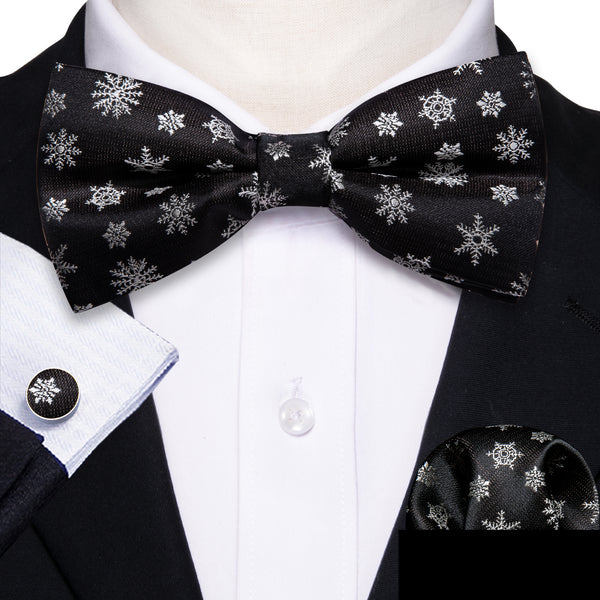 Christmas Black Snowflake Floral Men's Pre-tied Bowtie Pocket Square Cufflinks Set