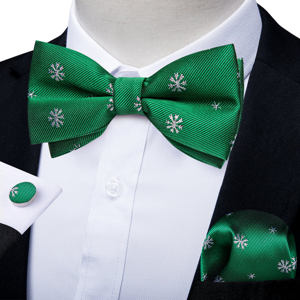 Christmas Green Snowflake Novelty Men's Pre-tied Bowtie Pocket Square Cufflinks Set
